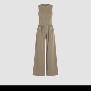 Cider Sleeveless Wide Leg Jumpsuit, in color Khaki In a size XL *TIKTOK VIRAL*